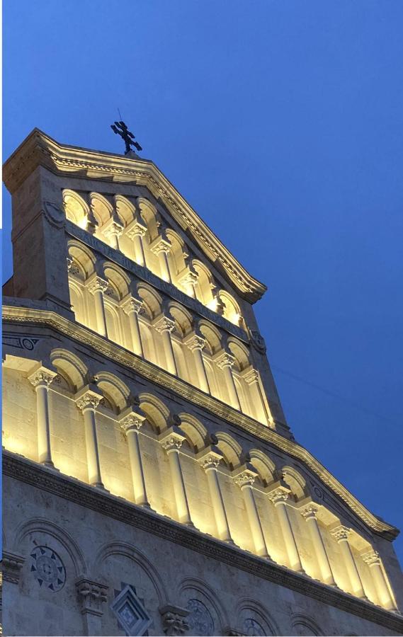Al Duomo Di Cagliari酒店 外观 照片